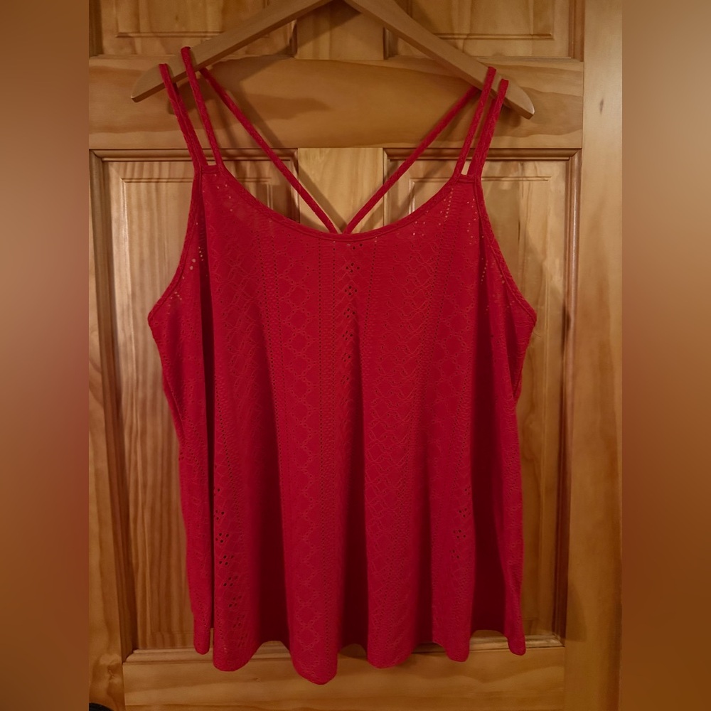 Women’s Spaghetti Strap Eyelet Tank Top XL Red